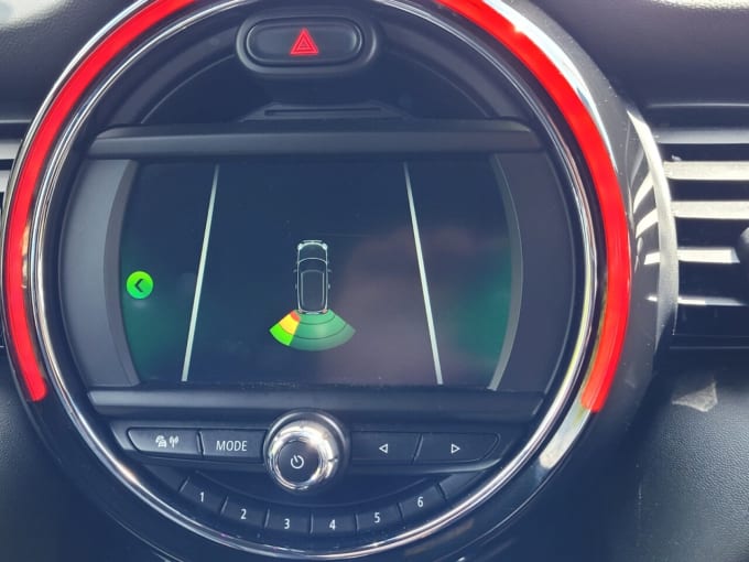 2025 Mini Hatch