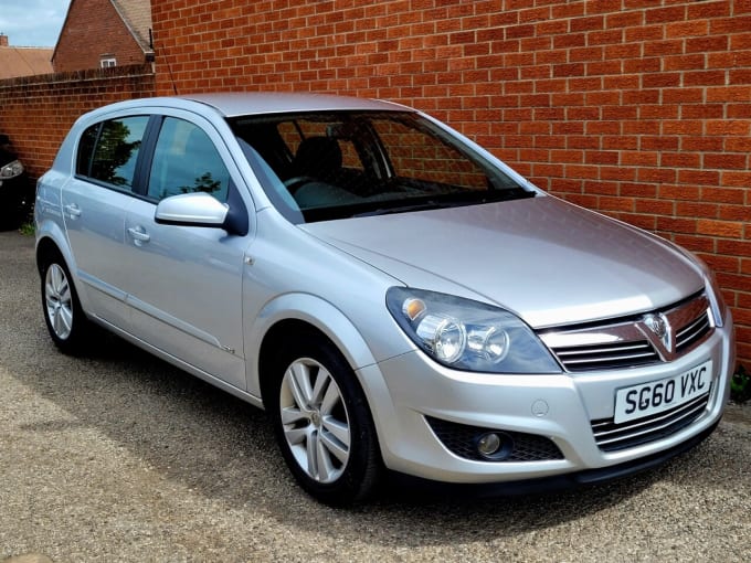 2025 Vauxhall Astra
