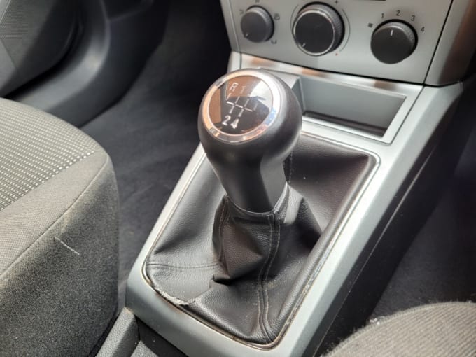 2025 Vauxhall Astra