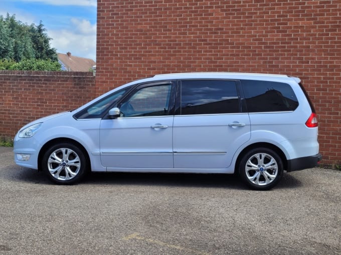 2025 Ford Galaxy
