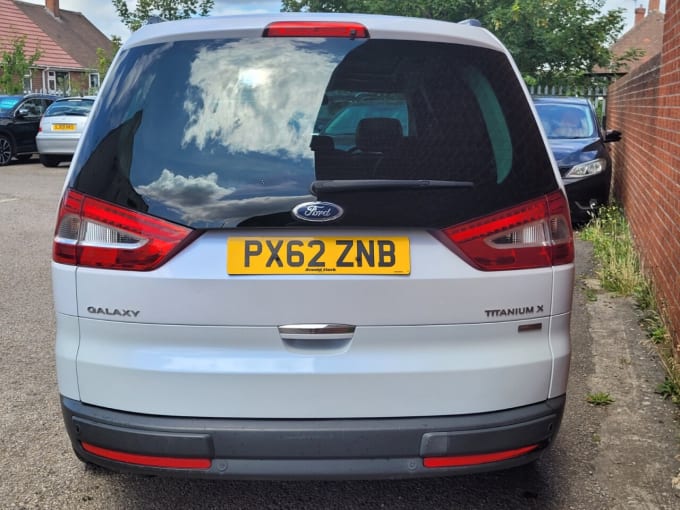 2025 Ford Galaxy