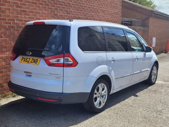 2025 Ford Galaxy