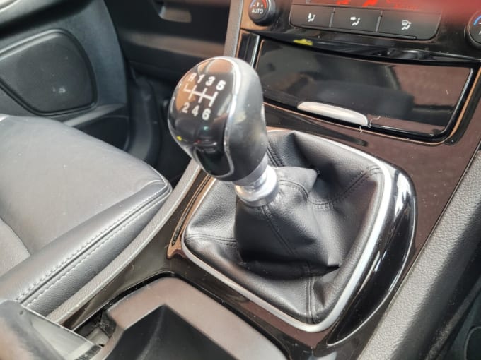 2025 Ford Galaxy