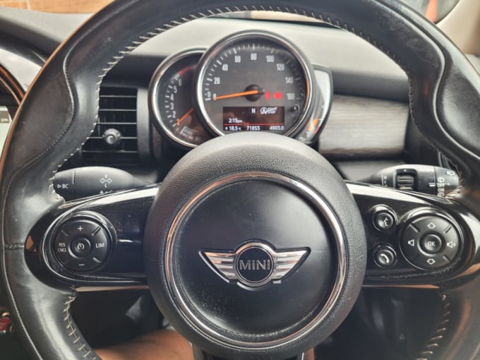 2025 Mini Hatch