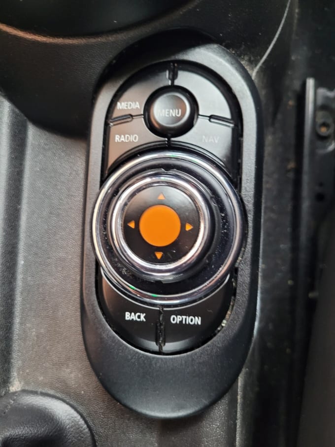 2025 Mini Hatch