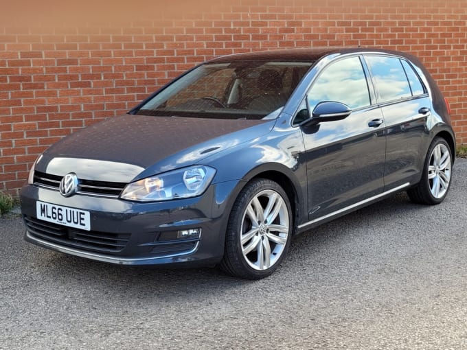 2025 Volkswagen Golf