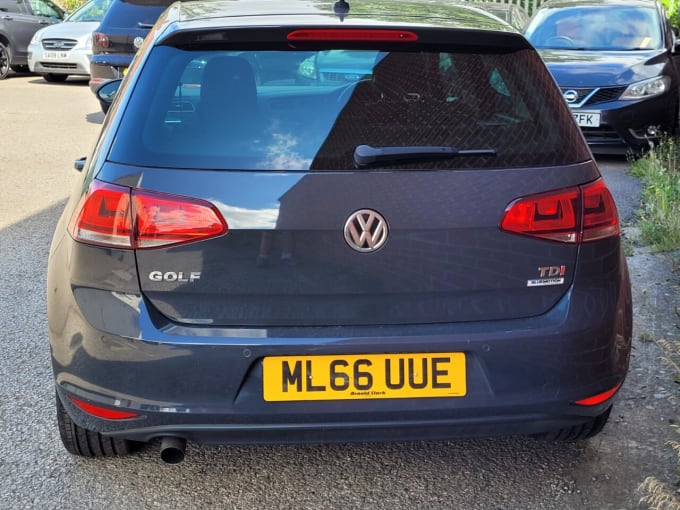 2025 Volkswagen Golf