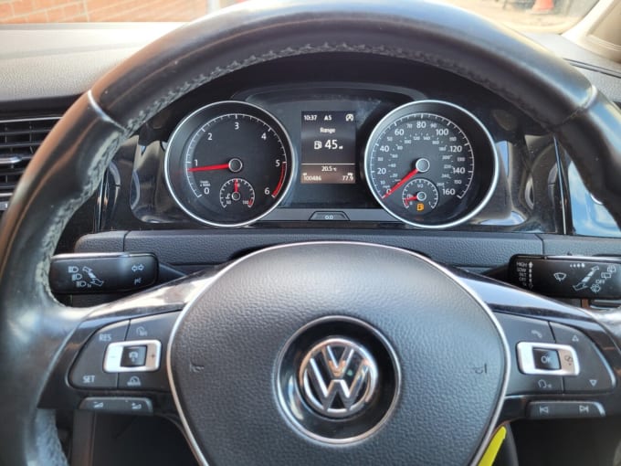 2025 Volkswagen Golf