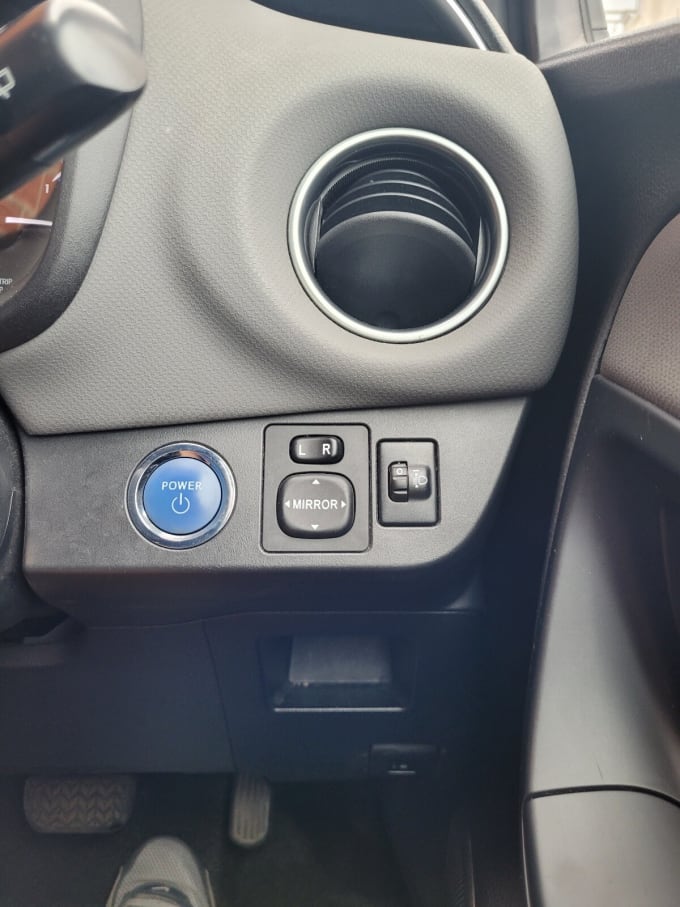 2025 Toyota Yaris