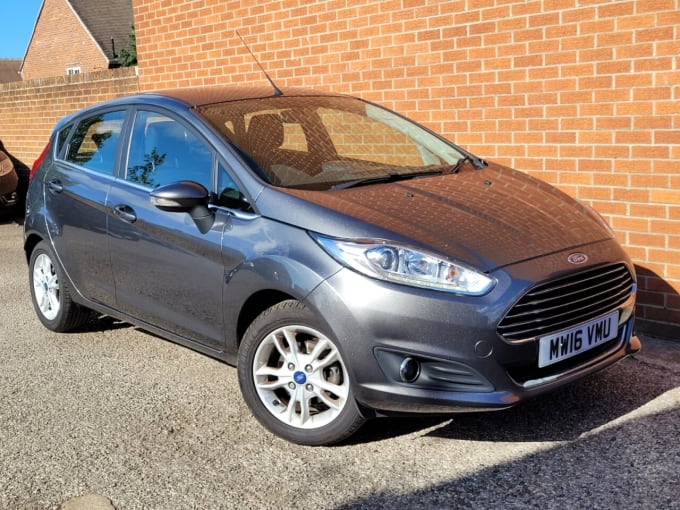 2025 Ford Fiesta