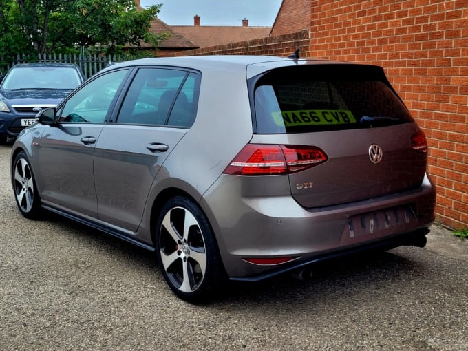 2025 Volkswagen Golf