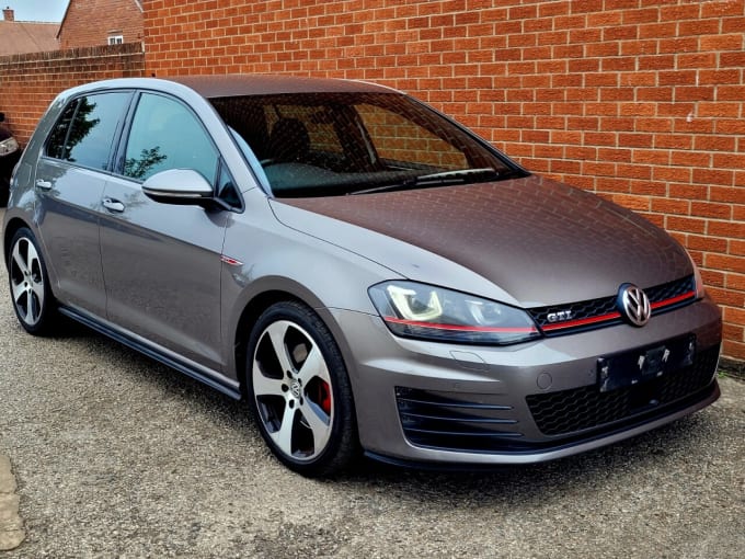 2025 Volkswagen Golf