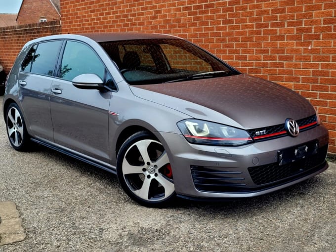 2025 Volkswagen Golf