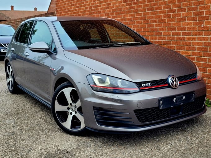 2025 Volkswagen Golf