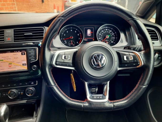2025 Volkswagen Golf
