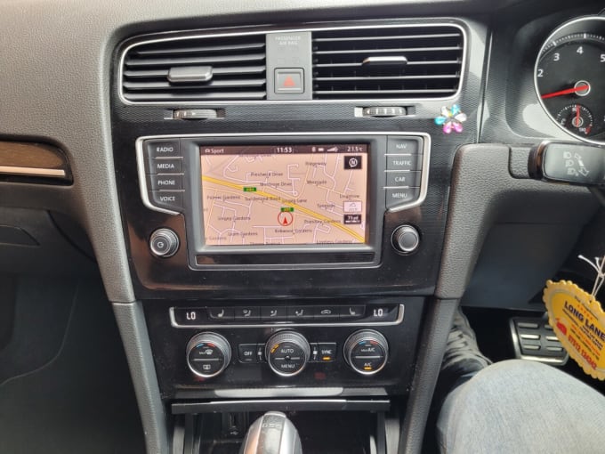 2025 Volkswagen Golf