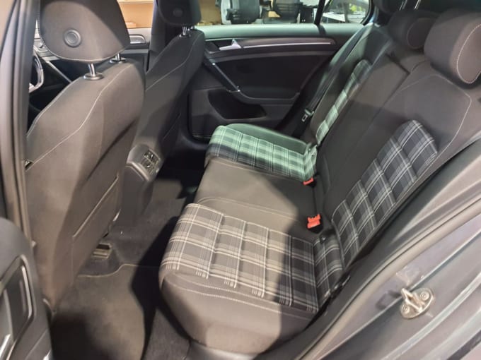 2025 Volkswagen Golf