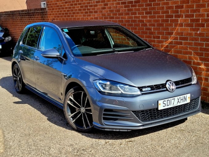 2025 Volkswagen Golf
