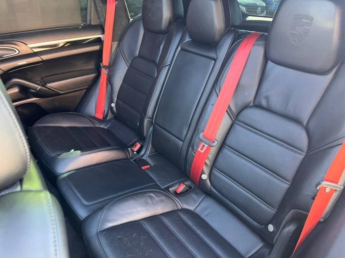 2025 Porsche Cayenne
