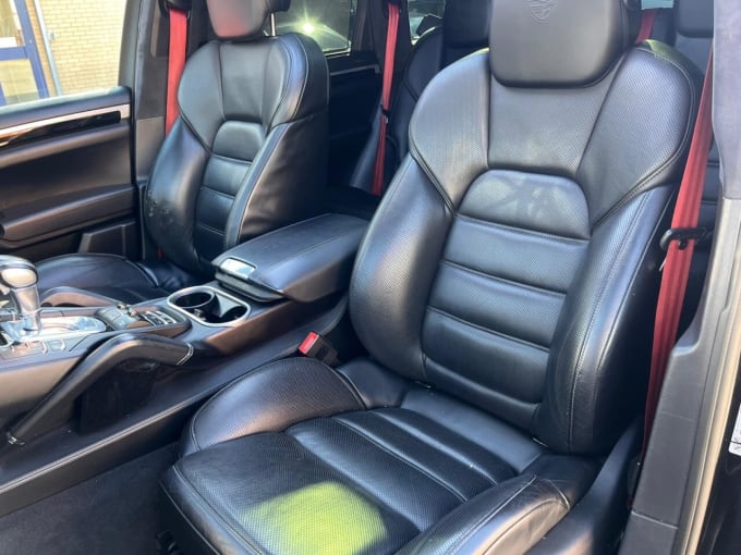 2025 Porsche Cayenne