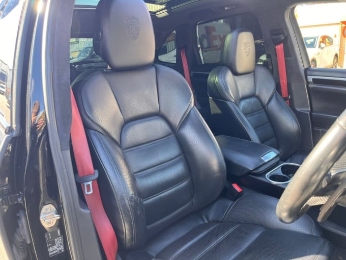 2025 Porsche Cayenne