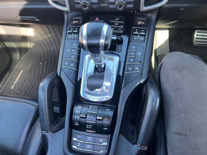 2025 Porsche Cayenne