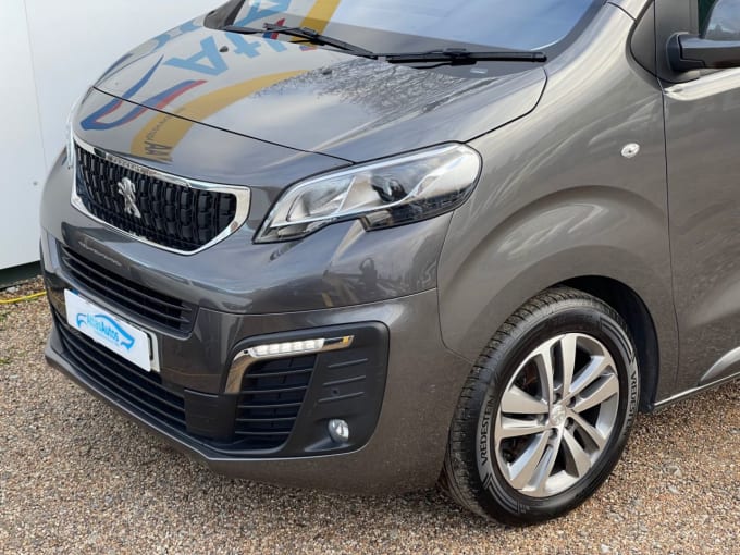 2025 Peugeot Traveller