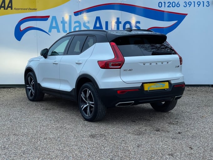 2025 Volvo Xc40