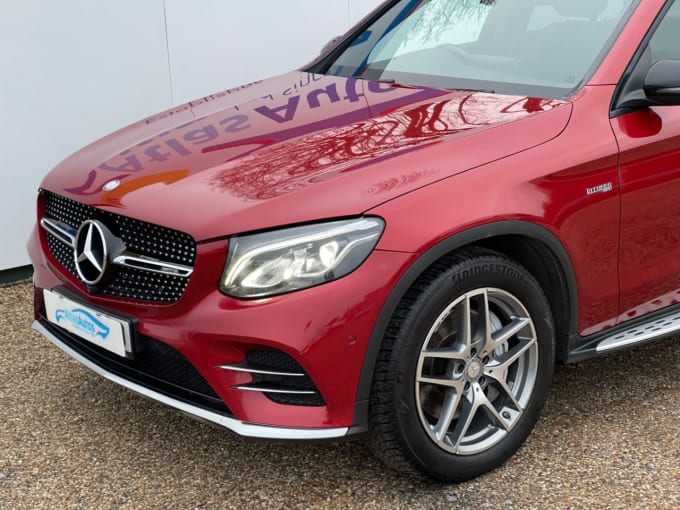 2025 Mercedes-benz Glc