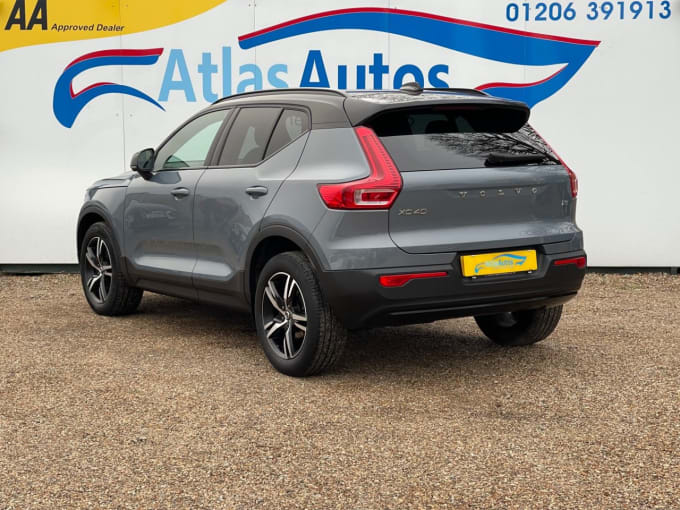 2025 Volvo Xc40