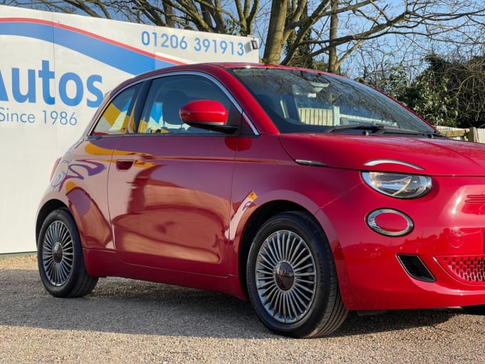 2025 Fiat 500e