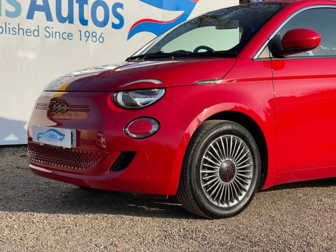 2025 Fiat 500e