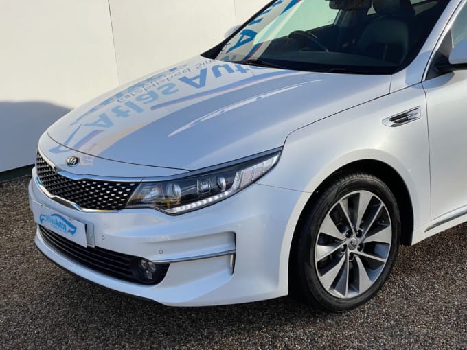 2025 Kia Optima