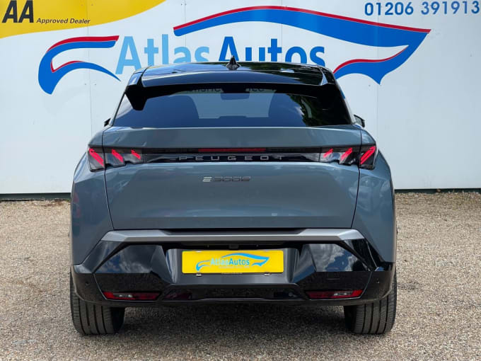 2025 Peugeot E-3008