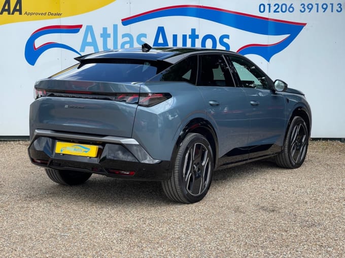 2025 Peugeot E-3008