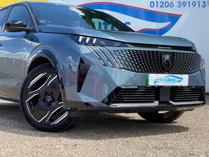 2025 Peugeot E-3008
