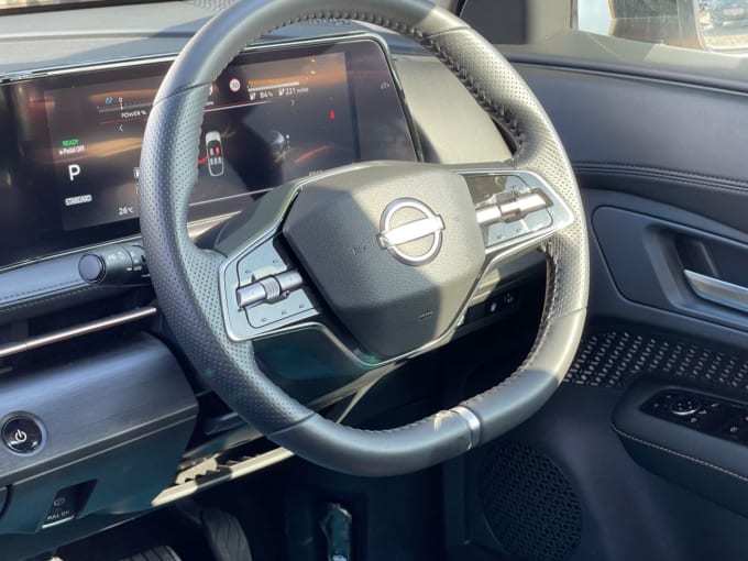 2025 Nissan Ariya