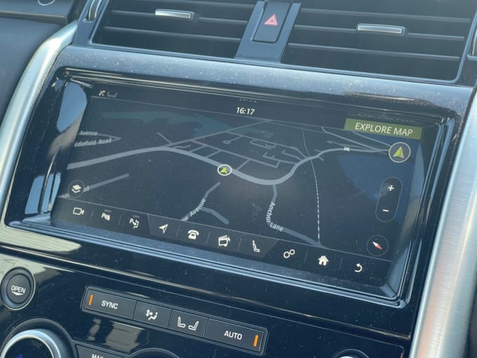 2025 Land Rover Discovery