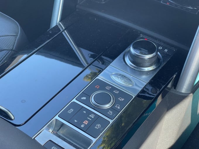 2025 Land Rover Discovery