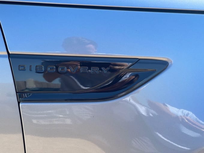 2025 Land Rover Discovery