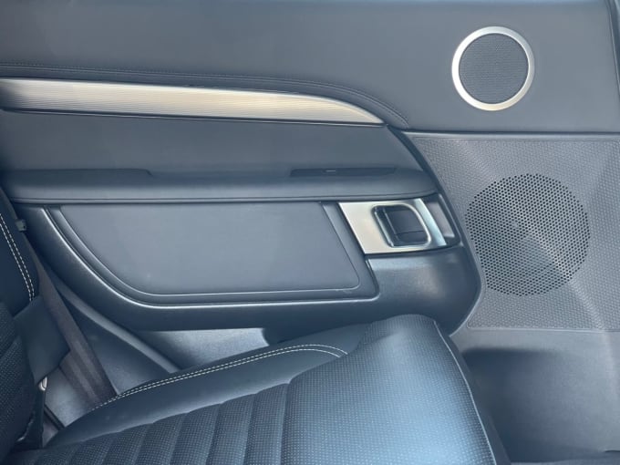 2025 Land Rover Discovery