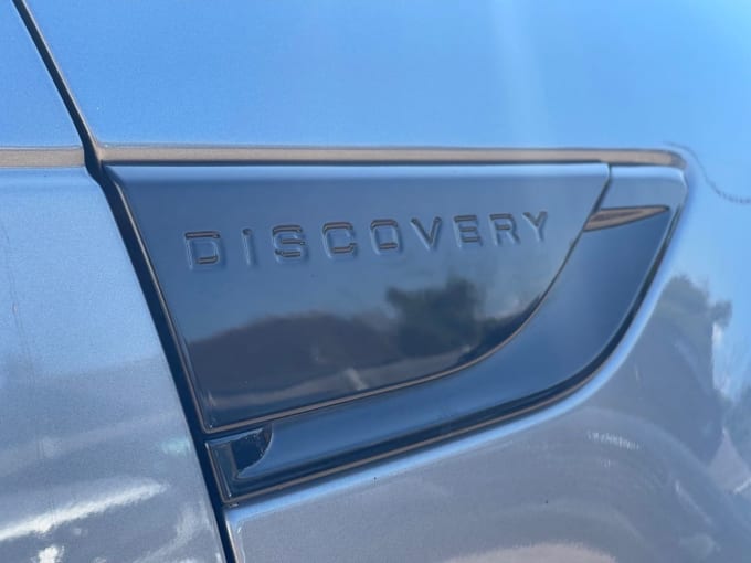 2025 Land Rover Discovery