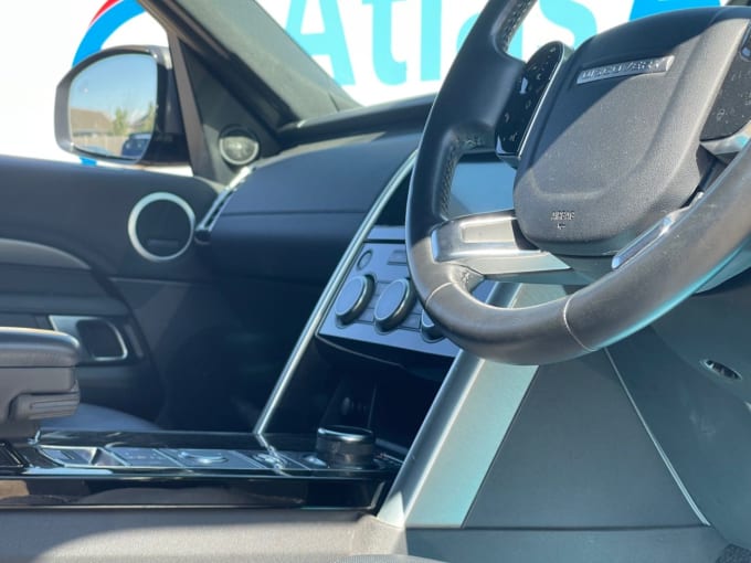 2025 Land Rover Discovery