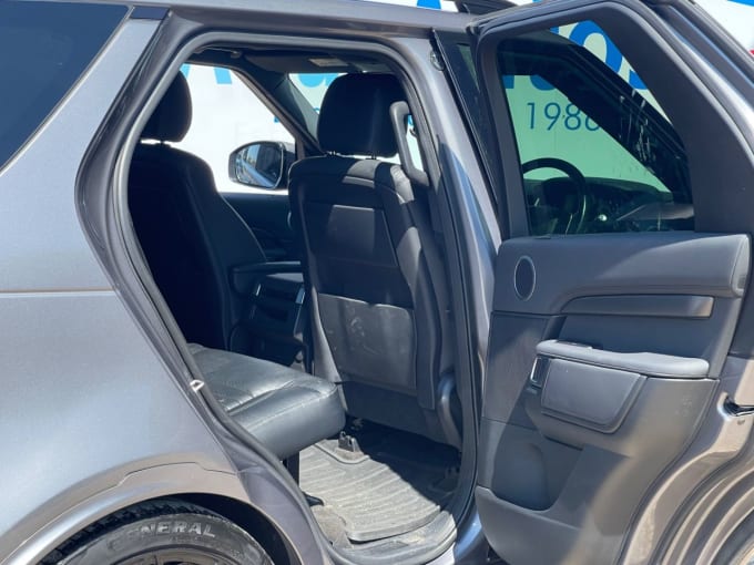 2025 Land Rover Discovery