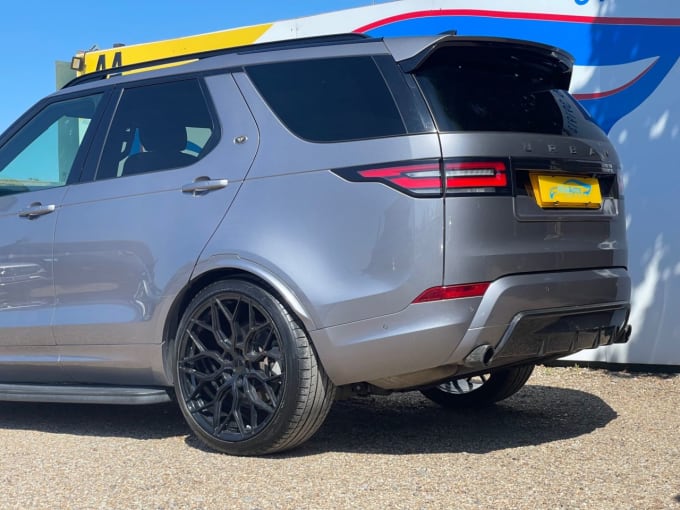 2025 Land Rover Discovery