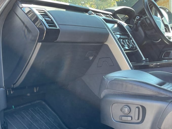 2025 Land Rover Discovery