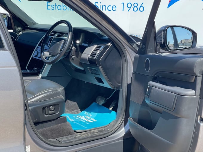 2025 Land Rover Discovery