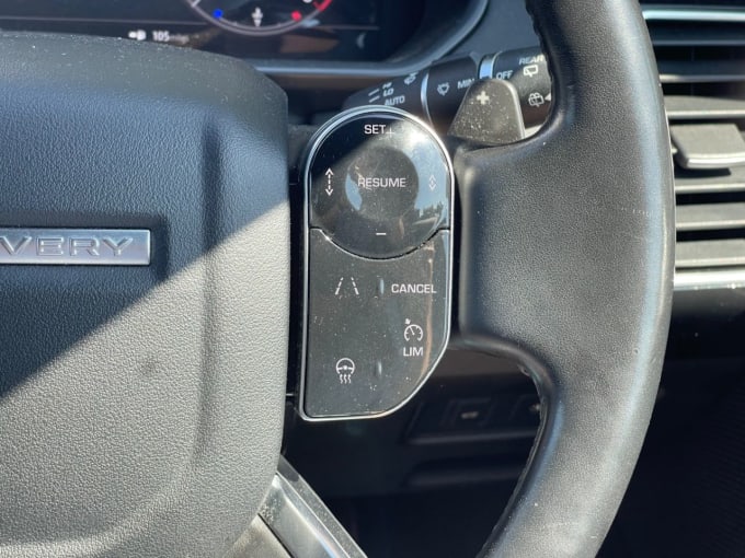 2025 Land Rover Discovery