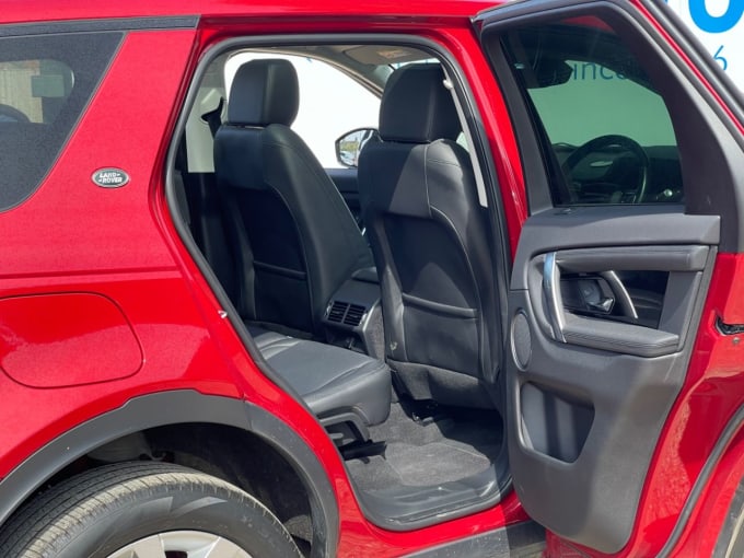 2025 Land Rover Discovery Sport