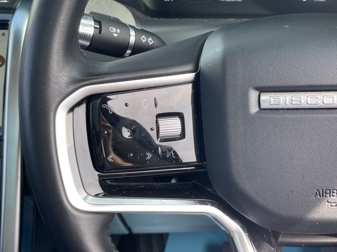 2025 Land Rover Discovery Sport